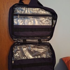 Nexxus Vintage 1980s Navy Hair Stylist Case